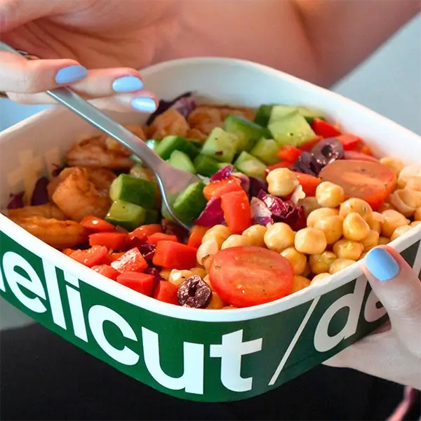 Patterned salad bowls